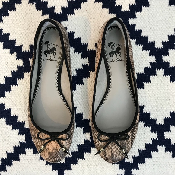 Circus by Sam Edelman snakeskin flats size 6 1/2 - Picture 2 of 4